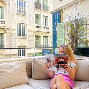 Hôtel de France Nice - Terrasse au soleil pour prendre le petit-déjeuner ou l'apéro